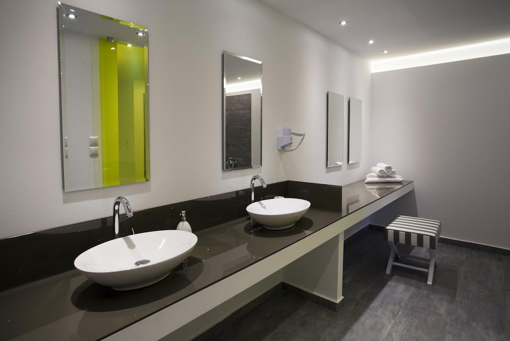 Kapahi Seaview Hotel Apartments Потос Стая снимка
